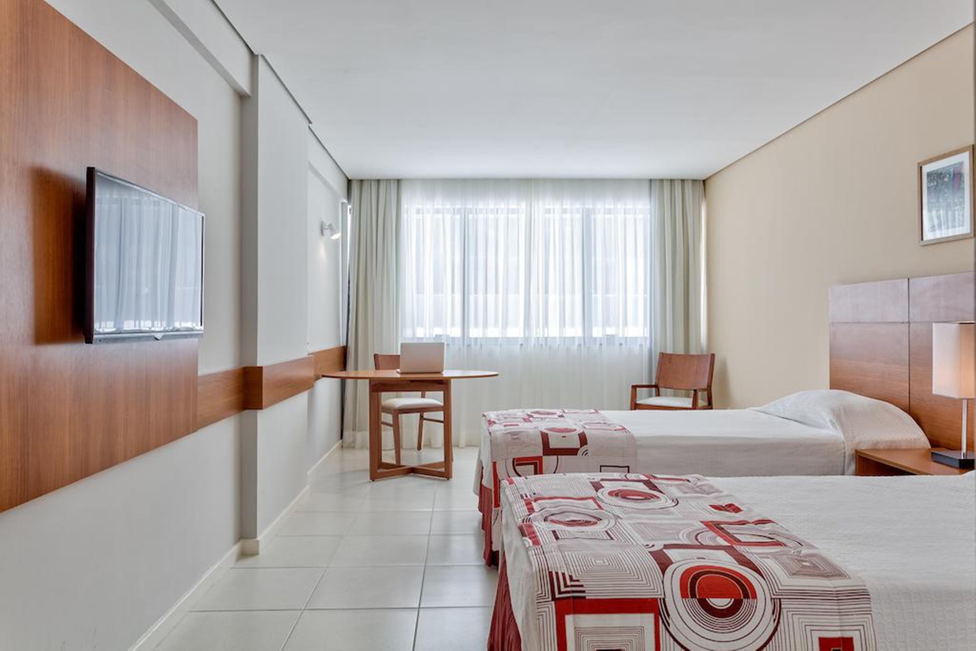 Best Hotel Собрал Екстер'єр фото
