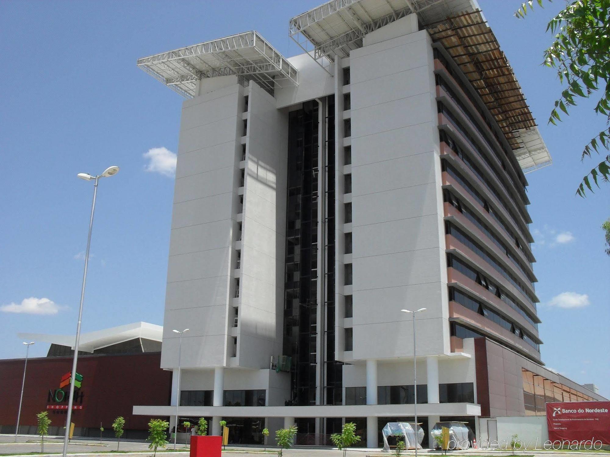 Best Hotel Собрал Екстер'єр фото